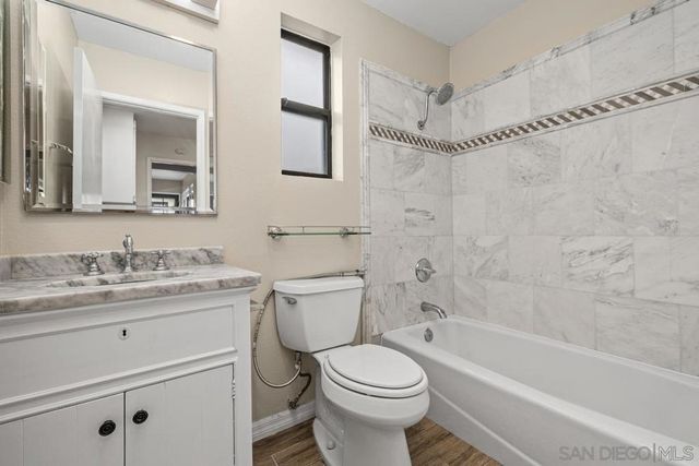 8746 Villa La Jolla 51, La Jolla, CA 92037