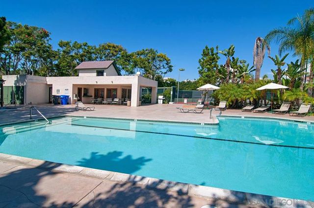 8746 Villa La Jolla 51, La Jolla, CA 92037