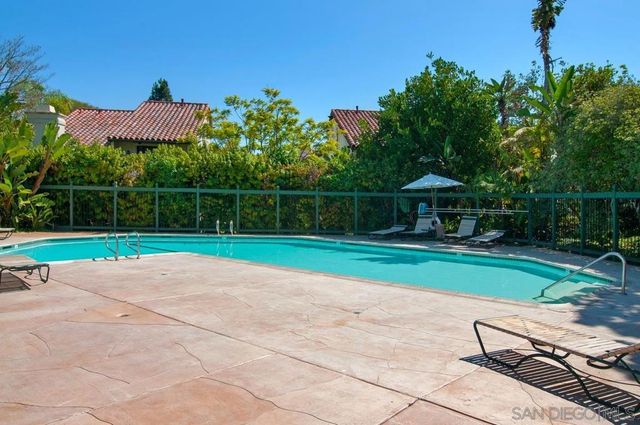 8746 Villa La Jolla 51, La Jolla, CA 92037