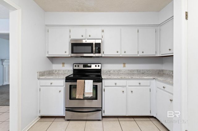 104 Chinquapin Circle, Daphne, AL 36526