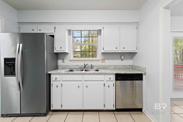 104 Chinquapin Circle, Daphne, AL 36526