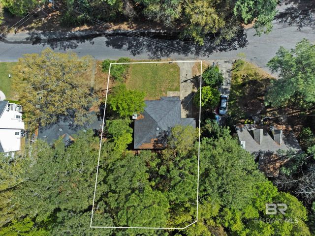 104 Chinquapin Circle, Daphne, AL 36526