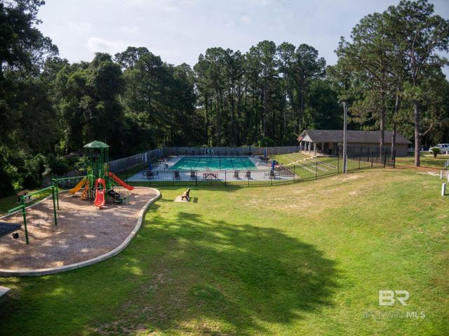 104 Chinquapin Circle, Daphne, AL 36526