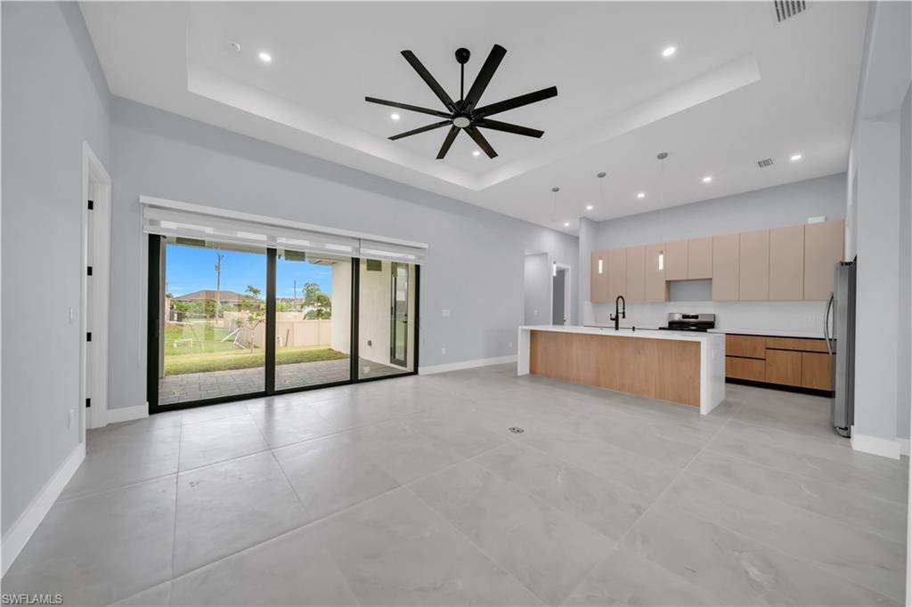 Image 10 of property listing at 2204 NW 5th TER, Cape Coral, FL 33993