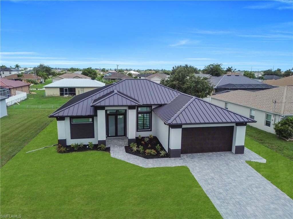 Image 2 of property listing at 2204 NW 5th TER, Cape Coral, FL 33993
