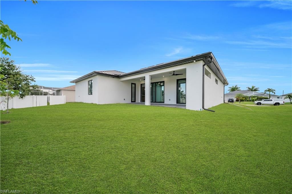 Image 34 of property listing at 2204 NW 5th TER, Cape Coral, FL 33993