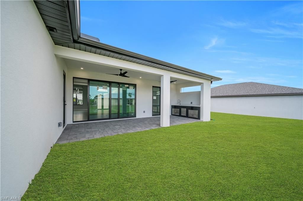 Image 36 of property listing at 2204 NW 5th TER, Cape Coral, FL 33993