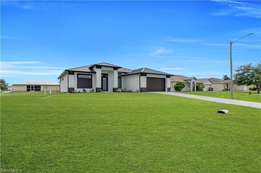 Image 43 of property listing at 2204 NW 5th TER, Cape Coral, FL 33993