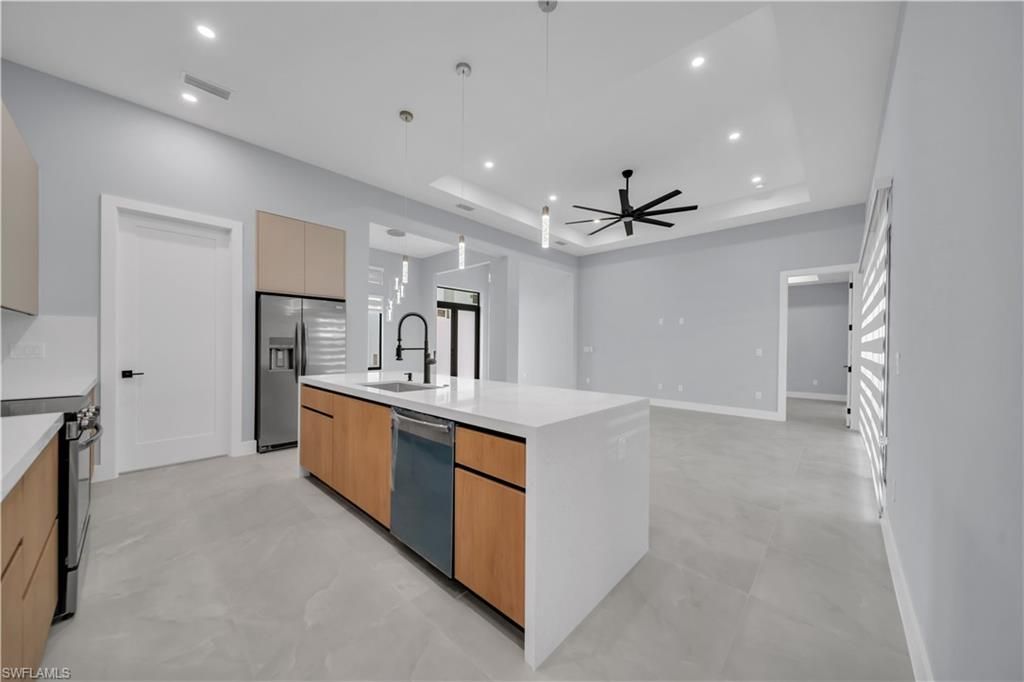 Image 8 of property listing at 2204 NW 5th TER, Cape Coral, FL 33993