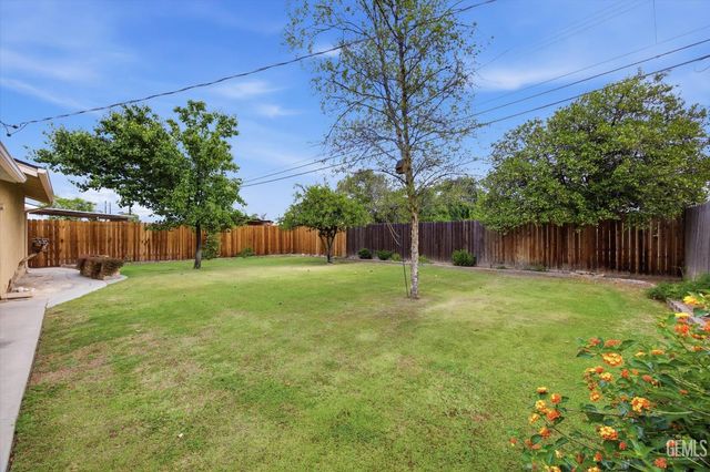 1708 Anita Lane, Bakersfield, CA 93304