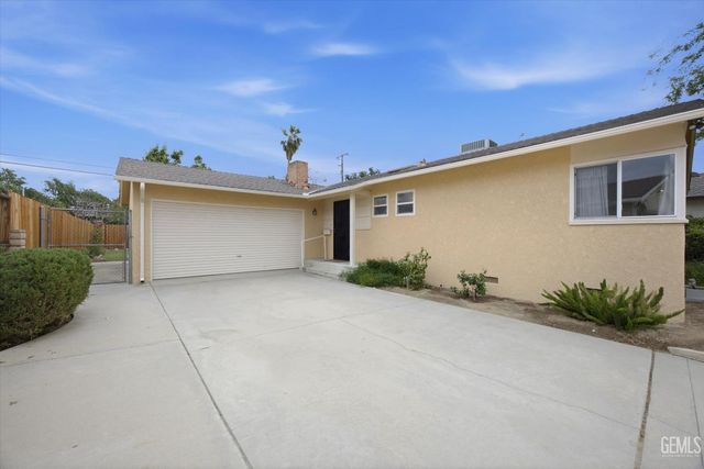 1708 Anita Lane, Bakersfield, CA 93304
