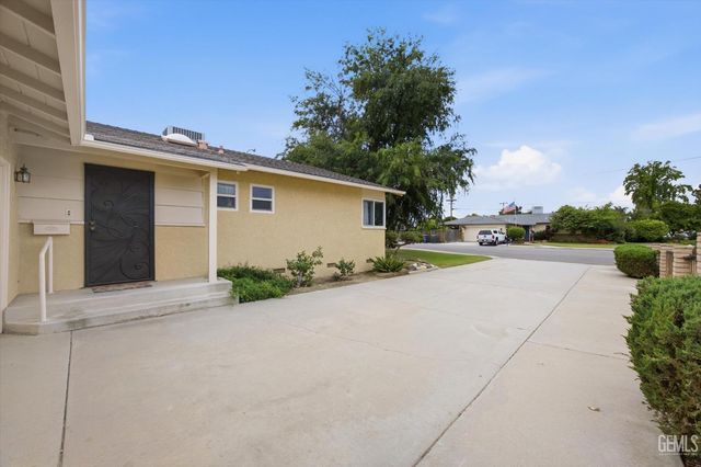1708 Anita Lane, Bakersfield, CA 93304