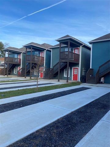 7823 Goode Street A, Houston, TX 77012