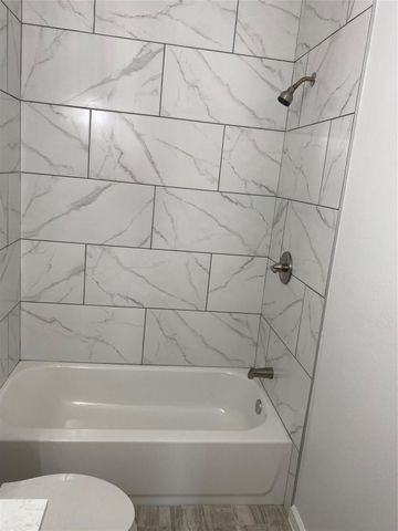 7823 Goode Street A, Houston, TX 77012