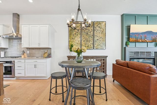 410 W Park Street, Westfield, IN 46074