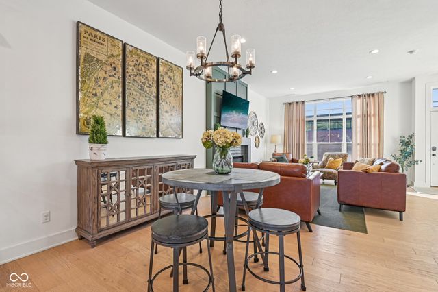 410 W Park Street, Westfield, IN 46074