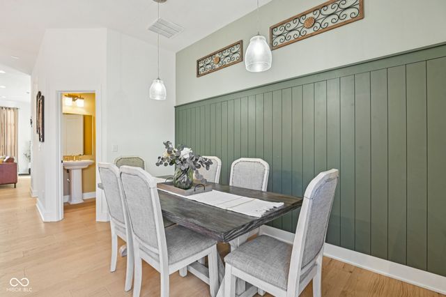 410 W Park Street, Westfield, IN 46074