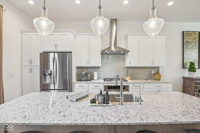 410 W Park Street, Westfield, IN 46074