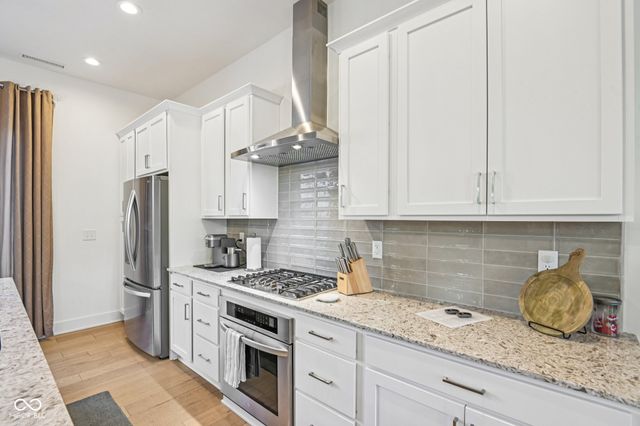 410 W Park Street, Westfield, IN 46074