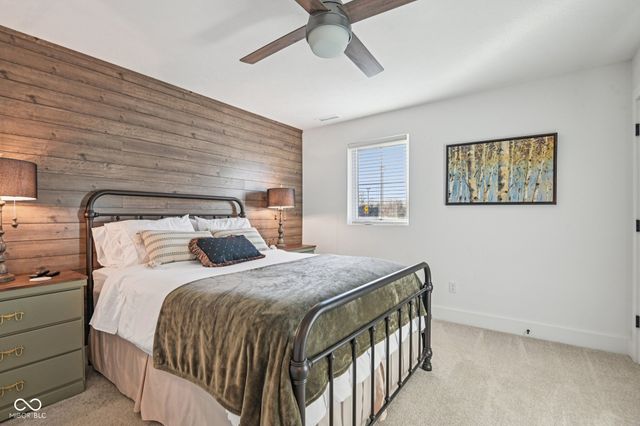 410 W Park Street, Westfield, IN 46074