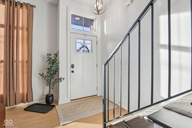 410 W Park Street, Westfield, IN 46074