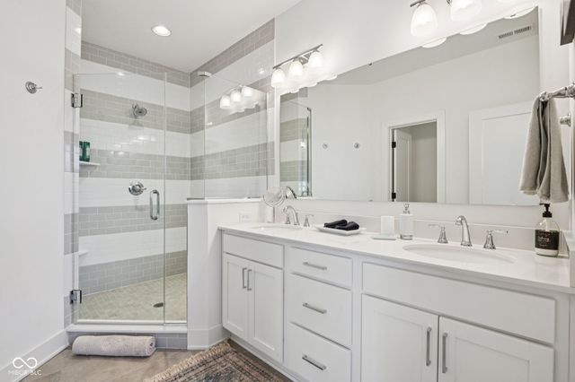 410 W Park Street, Westfield, IN 46074