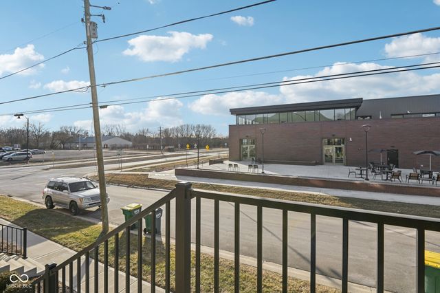 410 W Park Street, Westfield, IN 46074