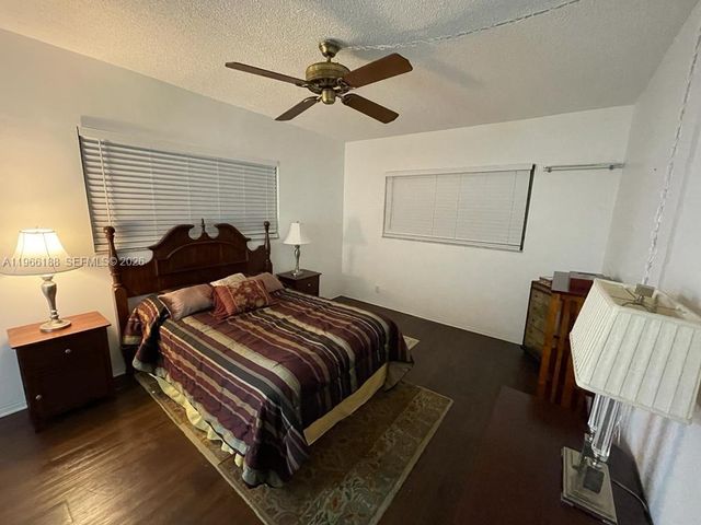 1001 Hillcrest Ct 215, Hollywood, FL 33021