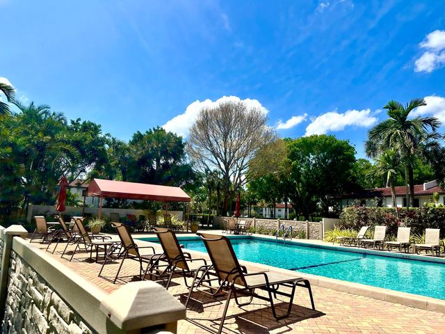 21535 Cypress Hammock Drive 36j, Boca Raton, FL 33428