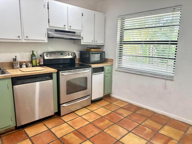 21535 Cypress Hammock Drive 36j, Boca Raton, FL 33428
