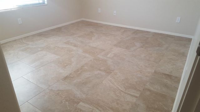 16198 W Hope Drive, Surprise, AZ 85379