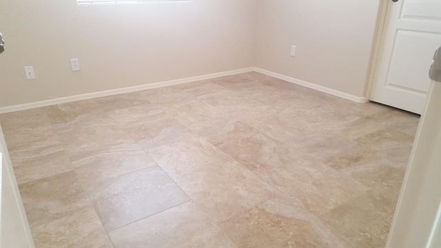 16198 W Hope Drive, Surprise, AZ 85379