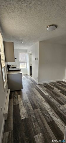 315 Grove Street, Meriden, CT 06451