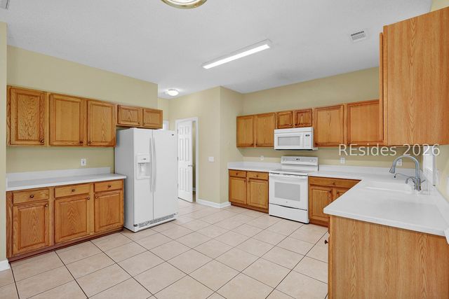 48 Muirfield Dr, Bluffton, SC 29909
