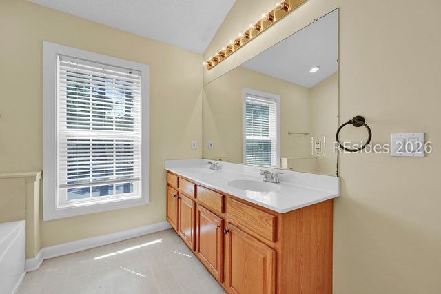 48 Muirfield Dr, Bluffton, SC 29909