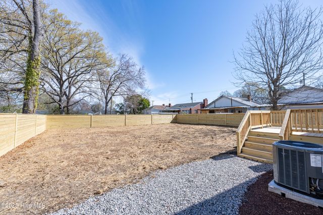 818 E Holly Street, Rocky Mount, NC 27801
