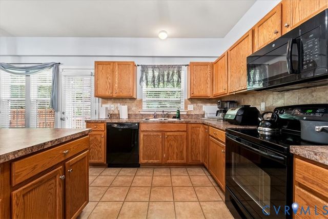 5928 Brewster Ct, Chesterfield, VA 23234