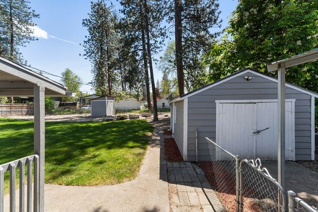 6722 E 4TH Ave, Spokane Valley, WA 99212