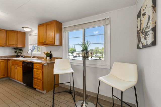 6722 E 4TH Ave, Spokane Valley, WA 99212