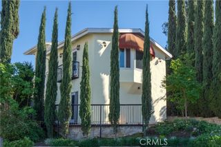 7796 Skyhill Drive, Los Angeles, CA 90068