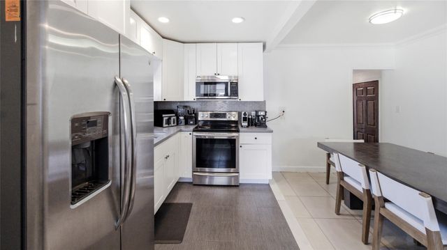 1234 NW 7th Avenue, Fort Lauderdale, FL 33311