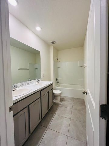 10624 PENNY GALE LOOP, San Antonio, FL 33576
