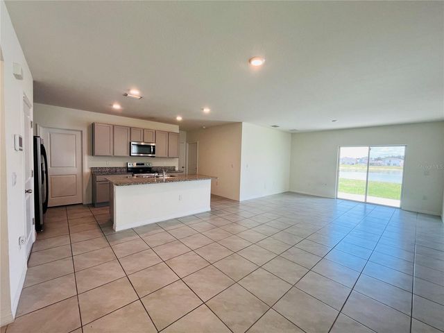 10624 PENNY GALE LOOP, San Antonio, FL 33576