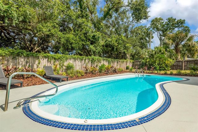 15065 NEWPORT ROAD, Clearwater, FL 33764
