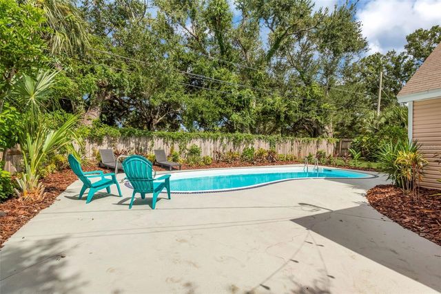 15065 NEWPORT ROAD, Clearwater, FL 33764