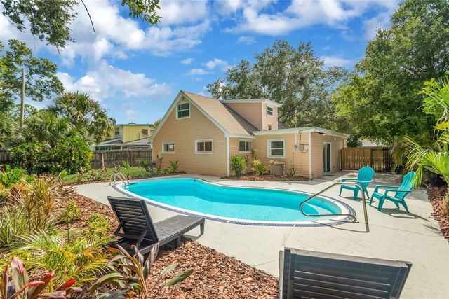 15065 NEWPORT ROAD, Clearwater, FL 33764
