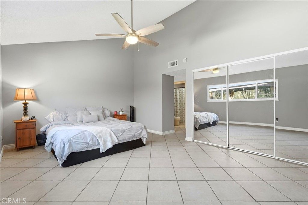 Image 19 of property listing at 23943 Via Flamenco, Valencia, CA 91355