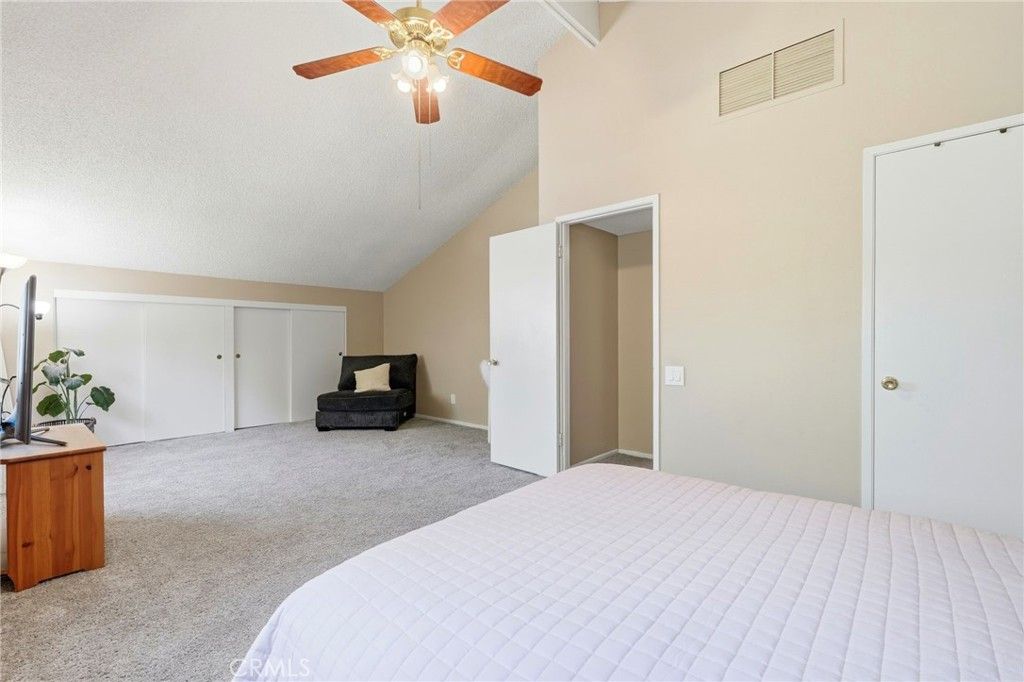 Image 27 of property listing at 23943 Via Flamenco, Valencia, CA 91355