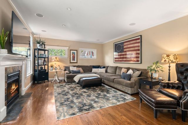 149 West St, Attleboro, MA 02703