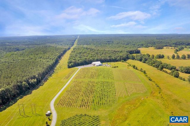 3304A RURITAN LAKE RD, Palmyra, VA 22963